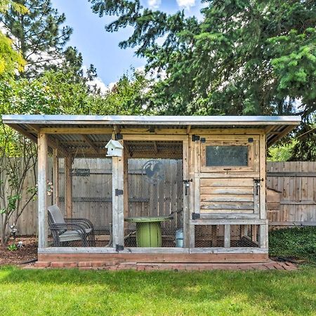 Central Medford Family Retreat With Large Yard! Exteriör bild